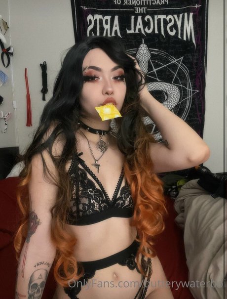 Emi Bunny pretty pornstar archive