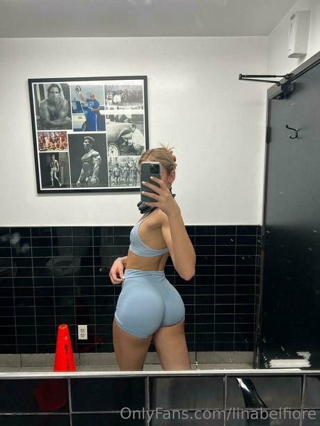 busty mature onlyfans sexy naked picture