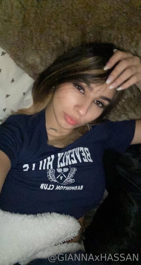 Gianna Hassan sexy pornstar img