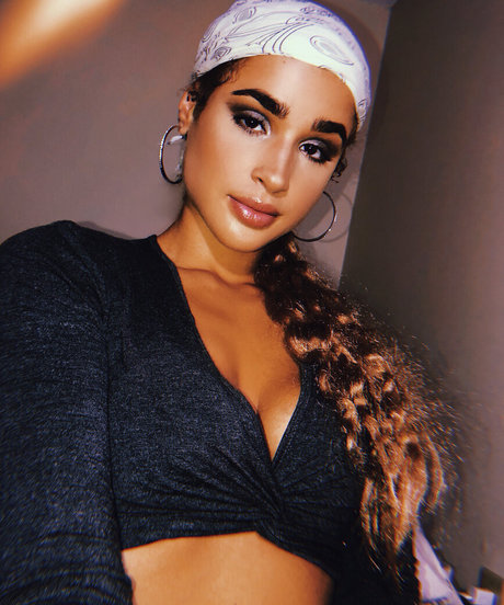 Janae Girard Profile pic