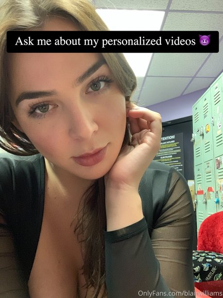 Blair Williams hot star images