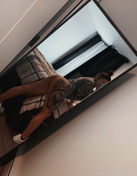 Avidekielle pretty model archive