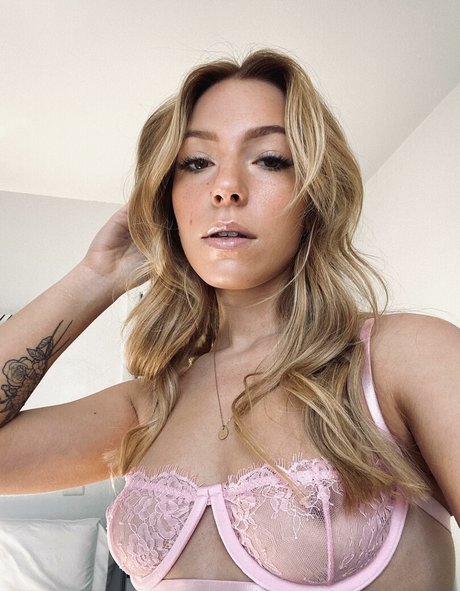 reddit reddhead naked actress img