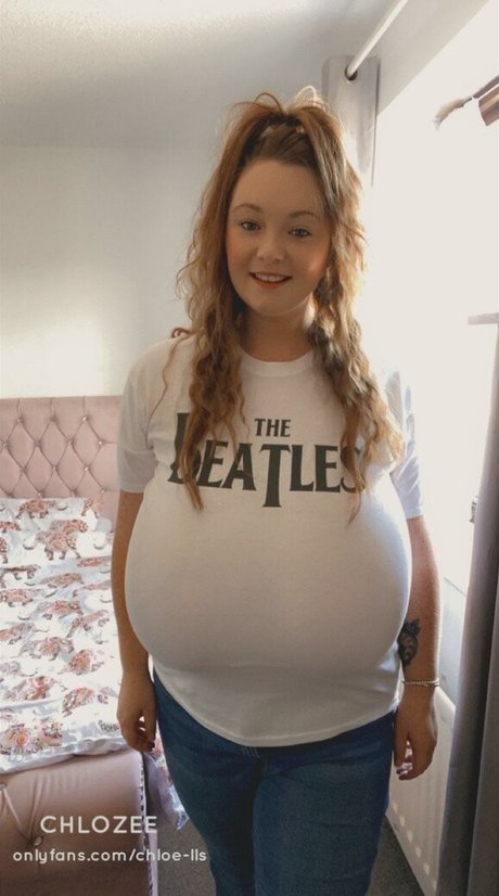 Chlozee perfect pornstar pics