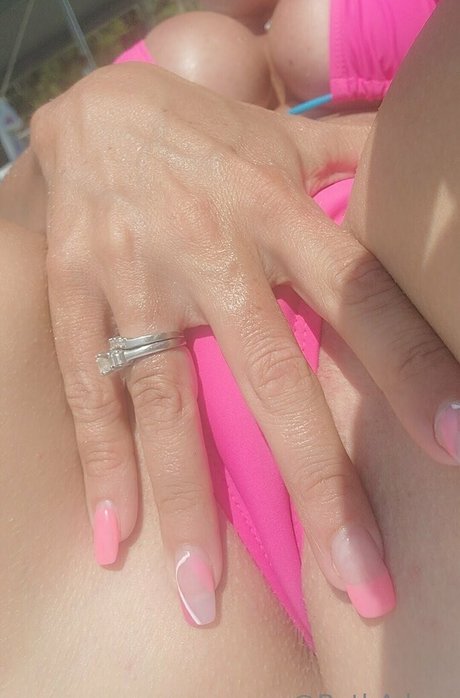 BethAdore beautiful star pic