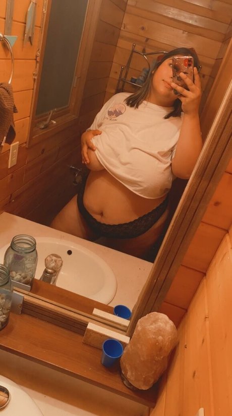 bbw essence xoxo model art photo