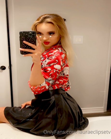 Laura Eclipse star best pic