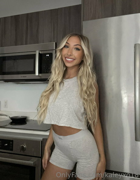 amateur asian onlyfans porn pic