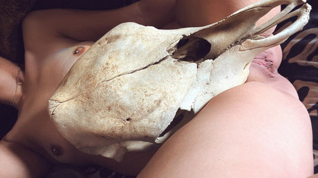 noughtievalkyrie perfect actress image