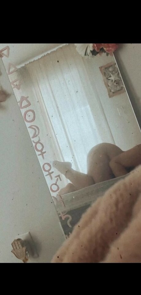 MiMiko Divine hd star images