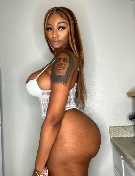 nigerianamazon star porn photo