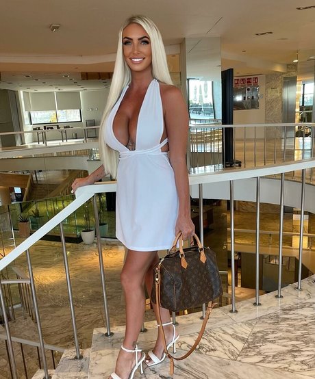 Debbie Clarkson hot actress galleries