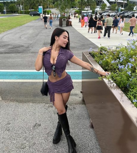 Latalzhang exclusive model pics