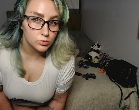 avalei free model nice photos