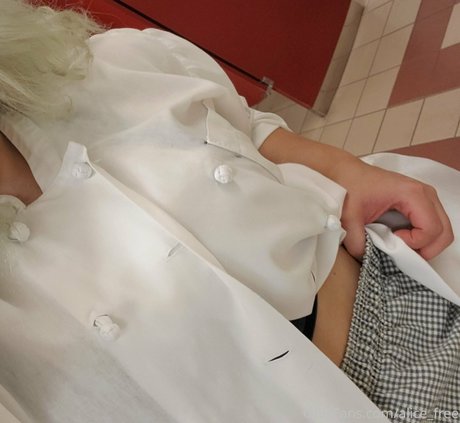 avalei free pornstar nudes pic