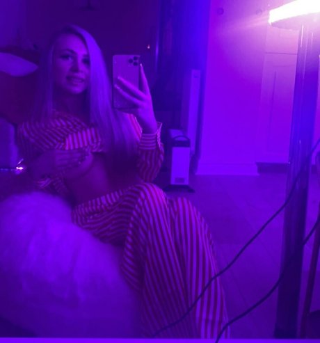 britishsquirt sexy pornstar photos