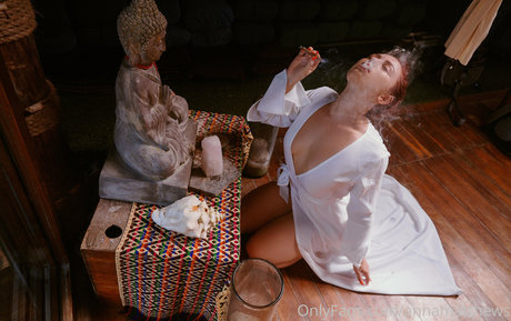 officialannamatthews model pornographic gallery