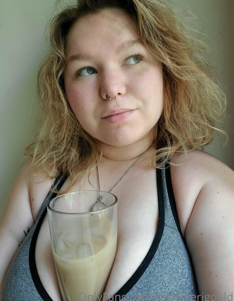 MissMeriGould hot pornstar pictures