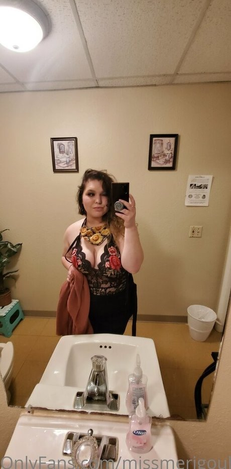 MissMeriGould pretty model photo