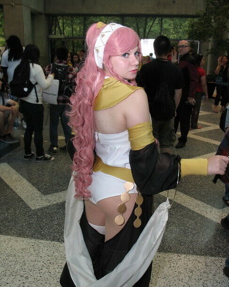 pinkharm model high quality pic