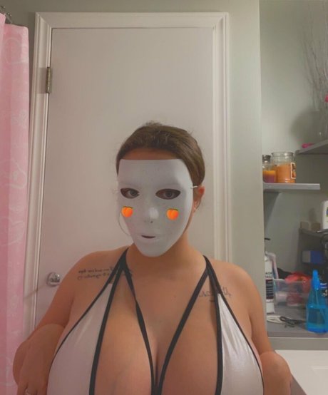 Brooke Mattson pornstar naked img