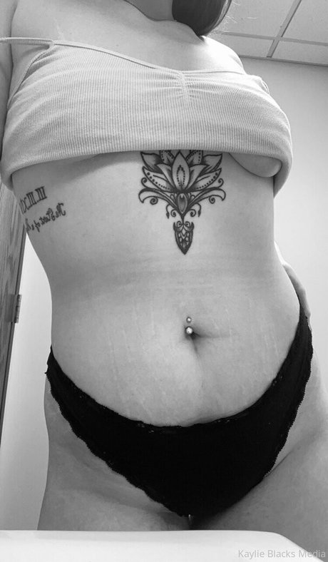 hotwife kaylieblacks best model picture