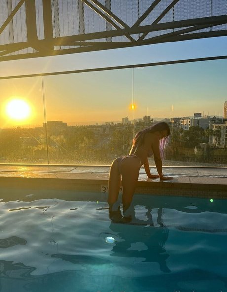 lizziepark sex star galleries