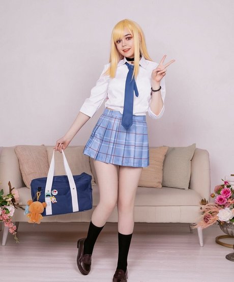 black way top actress photos