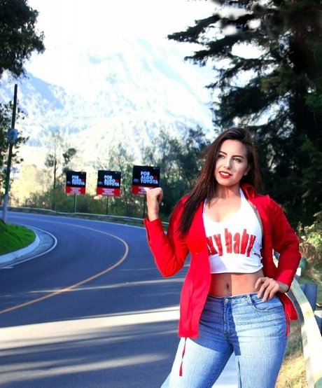 Herlinda Angel pornstar naked image