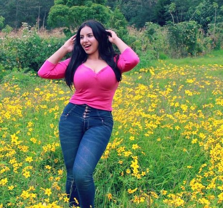 Herlinda Angel star porn pics