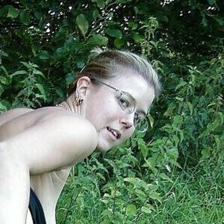 Trinity Uk star hd pics