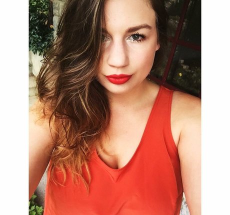 fuzyfruzsina star free images