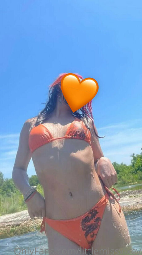 littlemissvixey pornstar pretty pic