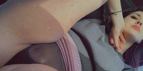 victoriakhalid nude actress pic