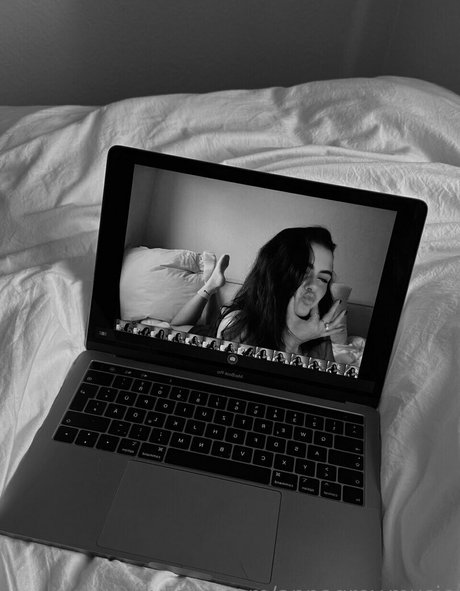 amateur squirt onlyfans free naked photos