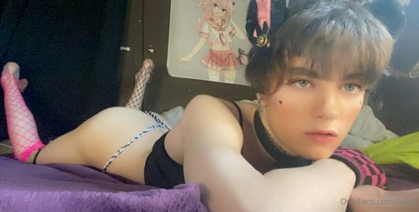 femboixd free actress photo