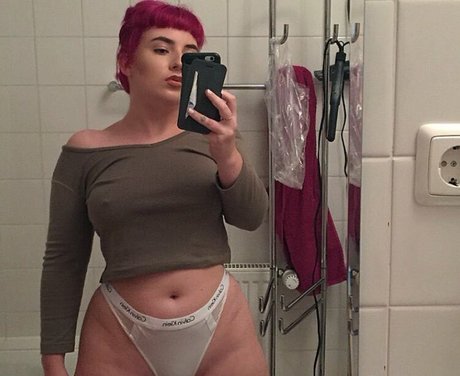 sadgalbri star art image