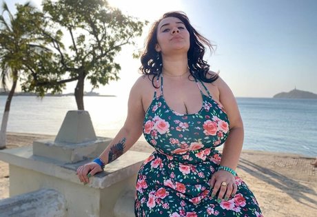 Erica Blaalz star perfect gallery