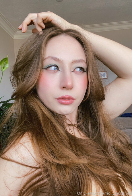 mollymuzefree sexy actress pictures