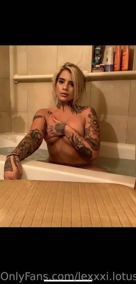 nipples onlyfans adult pic
