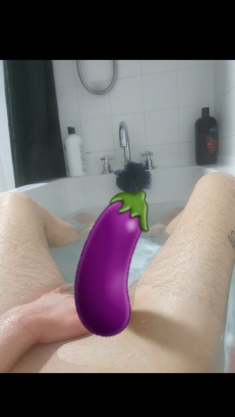 yourboykris pretty pornstar photos