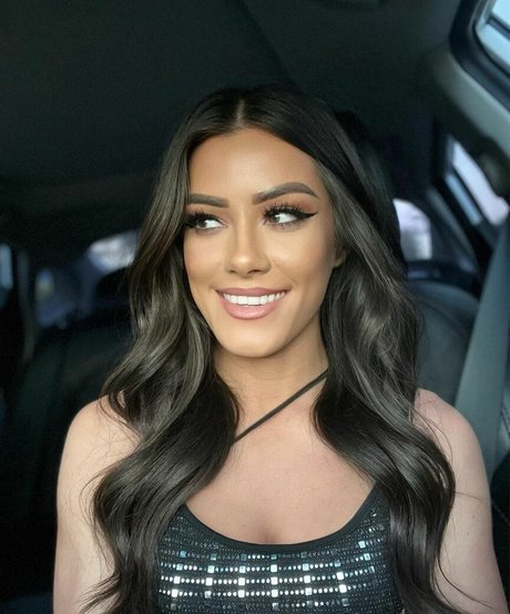 Katana Chance star beautiful pics