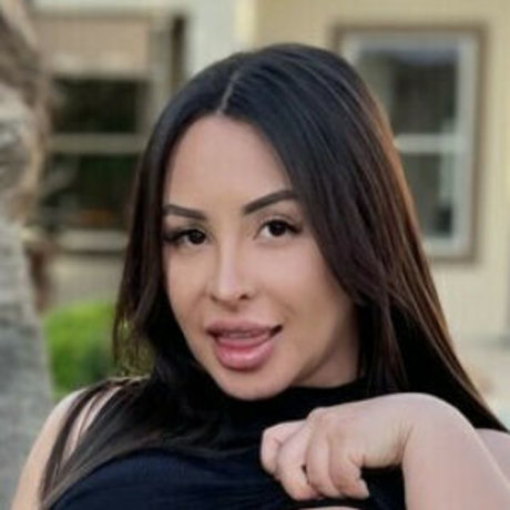 Notorious Victorious model nice photos