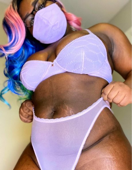 cherryfineass star naked picture