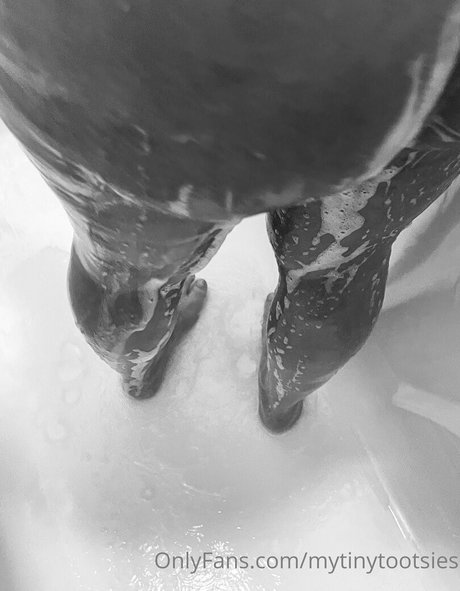 mytinytootsies nude pornstar picture