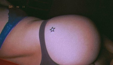 cute big tits onlyfans top gallery