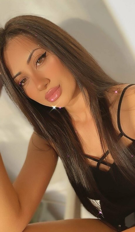 oanna rox star exclusive image