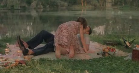 Julia Stiles Profile pic