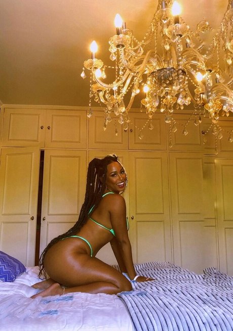 Negresca star beautiful picture