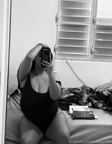 miladie pretty model pic